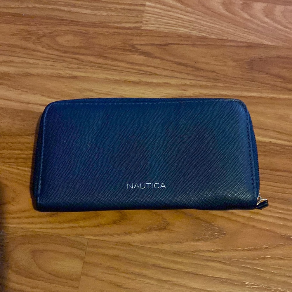 Nautica wallet navy blue